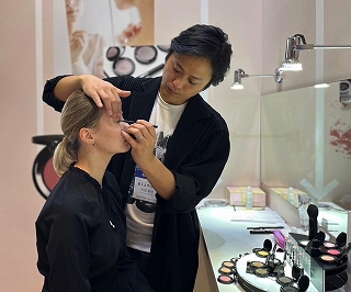 BIJUKU内田裕士　自分の顔が好きになる美塾メイク１Day体験