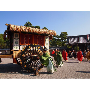 京都を彩る雅と祈りの物語　―祇園祭・五山送り火・時代祭―