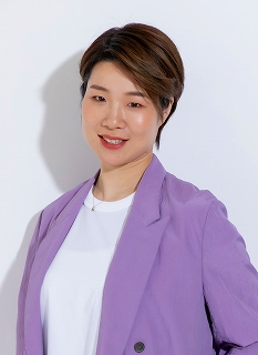 �H���������`���I�^�J���W�F���k�̉̂����ł��Ȃ����G�L�T�C�^�[��