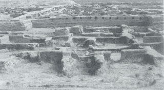 ���E�j���猩���w�����̃V���N���[�h�x�|�V���N���[�h�O�j�E��̌Ñ��Ղ��߂����ā|