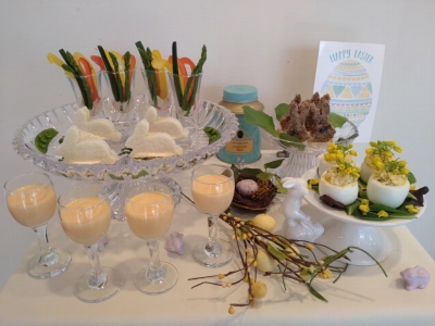 �G�߂̃t�B���K�[�t�[�h�ƃN���[���e�B�[�������