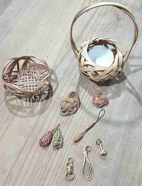 y̌12/15z͂߂Ă̒|H|