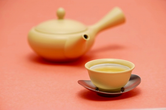 �ق��ƂЂƂ���   �S�a�ޔ����������{��