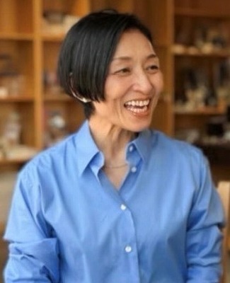 私らしい装いの見つけ方〜服が変わると、人生が動き出す〜