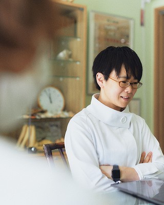 足と脚から姿勢を整える 座学&トレーニング