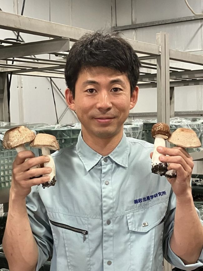 そのキノコ、どんなキノコ?〜見つける・見つめる・鑑定する〜