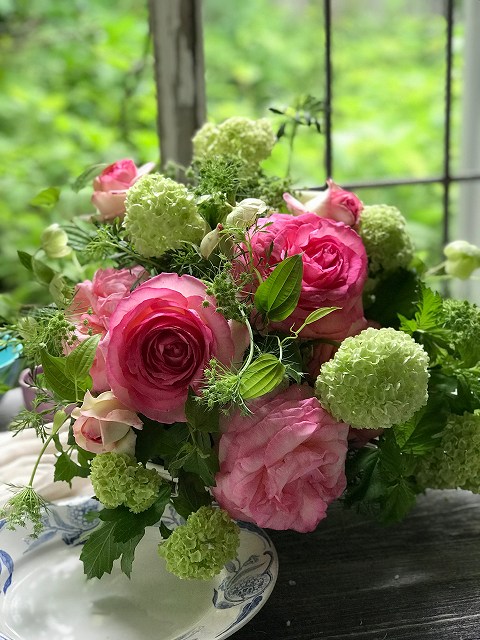 Nhk文化センター京都教室 プーゼスタイル 季節を彩る花あしらい 好奇心の その先へ Nhkカルチャー Nhk文化センター京都教室 プーゼスタイル 季節を彩る花あしらい 好奇心の その先へ Nhkカルチャー
