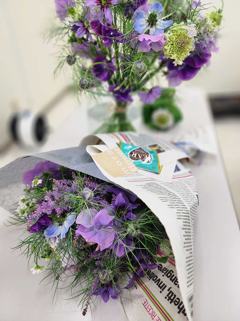 3/10 パリスタイルで楽しむ季節のフラワーアレンジ〜器で春のアレンジ〜