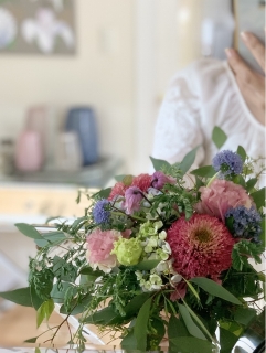 �p���X�^�C���t�����[�u�{�̉ԁE�{�̎}�ō��u�P�E�h�E�p���v